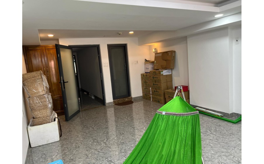 HOT HOT!! Bán Shophouse rẻ hơn gấp 15 giá thị trường
